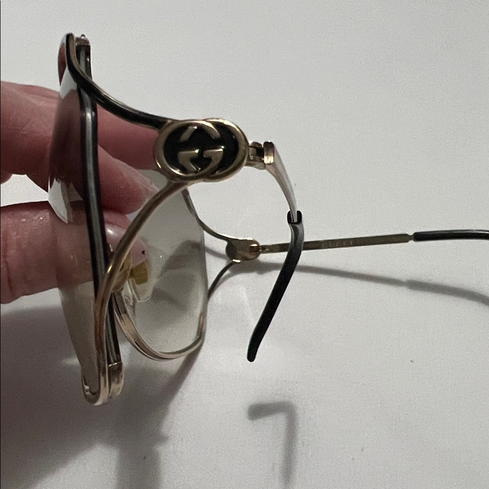 Vintage Gucci GG 2846/S Gradient Lense Sunglasses w/ Gold & Black Frames - Picture 4 of 15